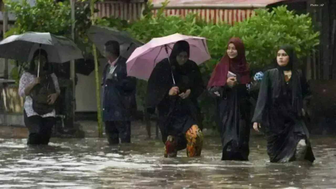 Calgary's Rainfall Warning: Concern Grows for Flooding