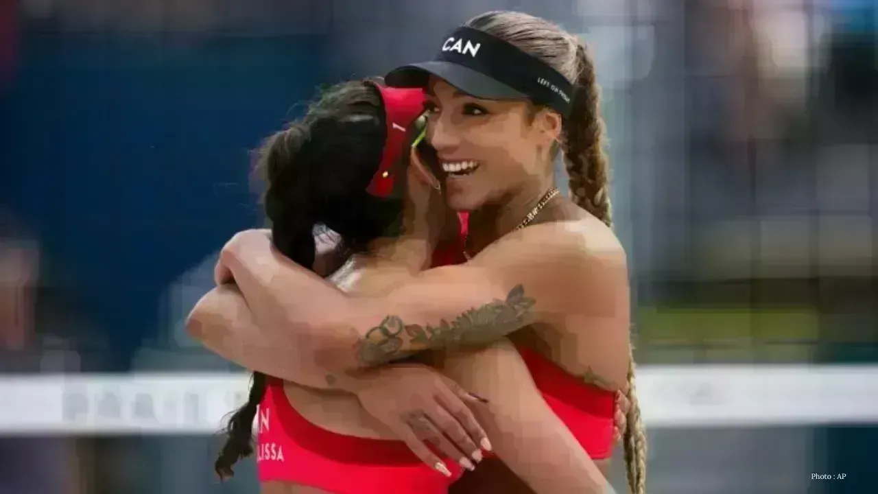 Canadian Beach Volleyball Team Wins Gold at World Tour Event