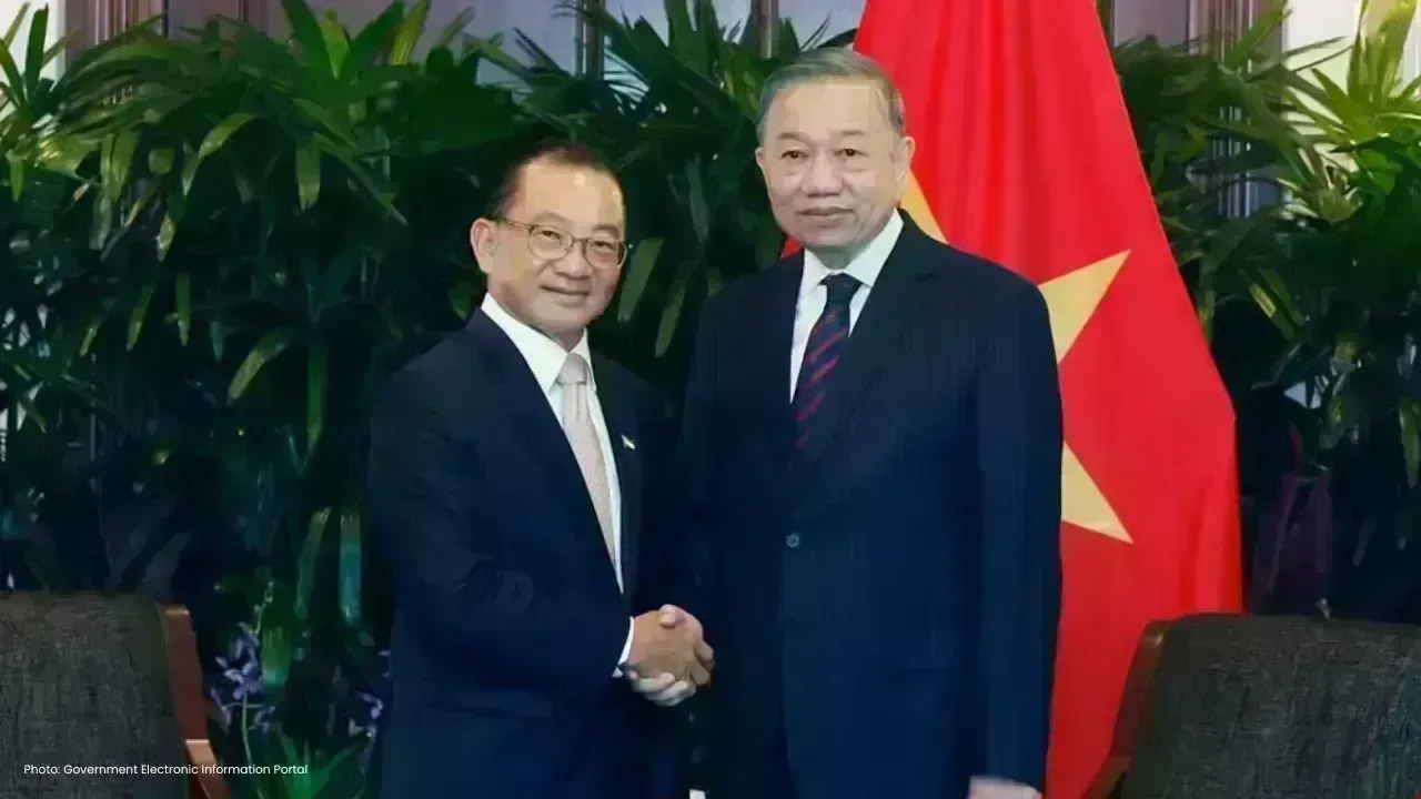 Vietnam's To Lam and Singapore's Seah Strengthen Ties