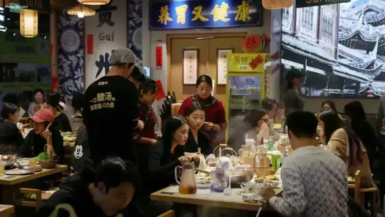 China's Services Sector Sees Highest Growth in Three Months