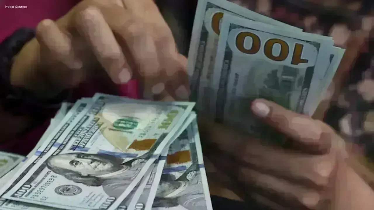 Dollar Soars to Two-Month Peak Amid Fed Rate Anticipations