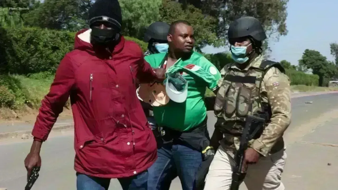 Escalating Protests in Kenya Against U.S. Ebola Quarantine Center