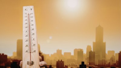 UAE Braces for 47°C Heatwave With Dusty Weather Ahead