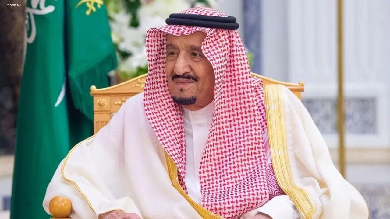 Saudi King Congratulates Putin on Russia National Day