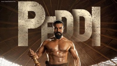 Chiranjeevi Praises Ram Charan Success In Peddi
