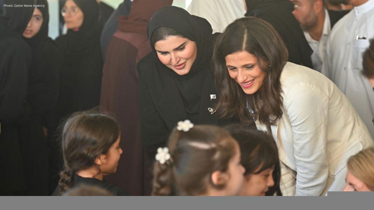 Qatar, UK and France Ministers Visit Beirut Shelters to Aid Displaced