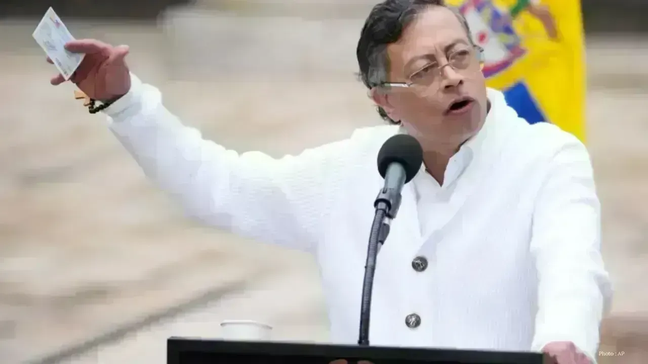 Gustavo Petro Demands Inquiry Into Narrow Election Defeat in Colombia