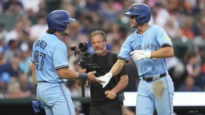 Blue Jays Even Their Record with 4-2 Triumph Over Astros