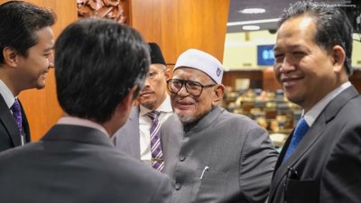 Hadi Affirms Authenticity of PAS-Bersatu Split Amid Johor Elections