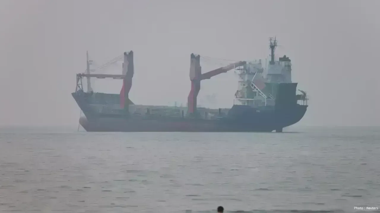 US-Iran Talks in Doha Center on Hormuz and Frozen Assets