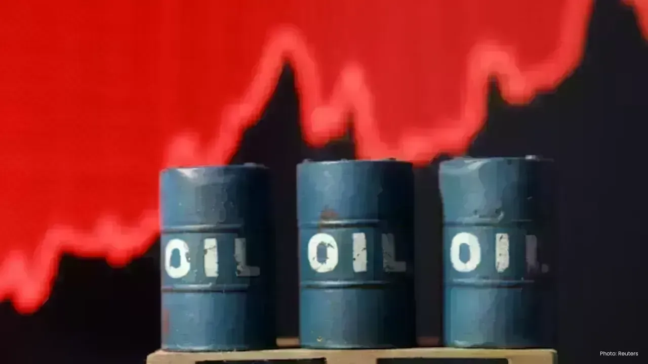 Gulf Oil Exports Rebound Above 10 Million BPD in June