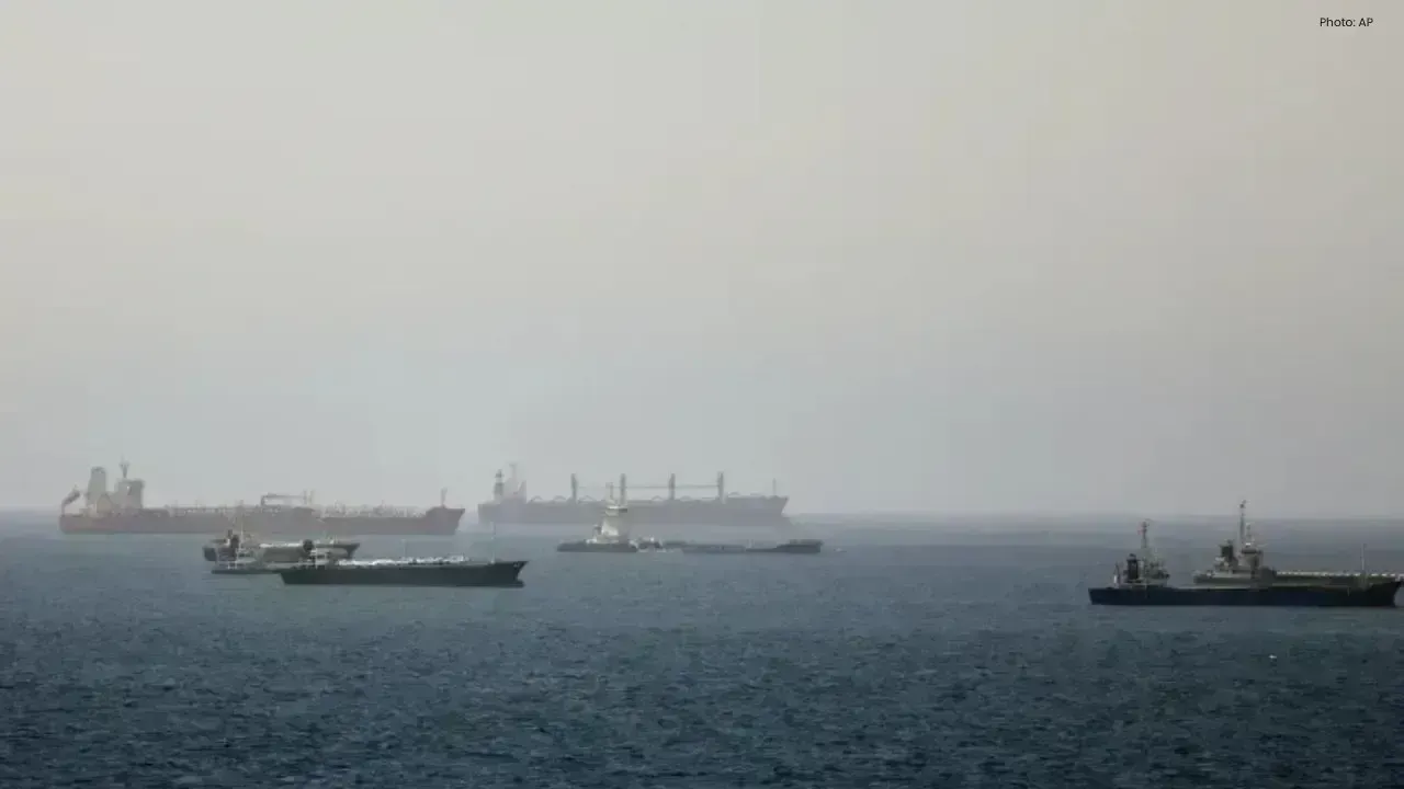 Oil Prices Rise as US-Iran Tensions Threaten Strait of Hormuz