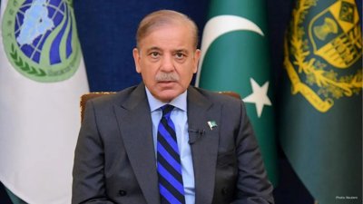 Shehbaz Sharif Holds Talks With Iran, Qatar to Support US-Iran Peace