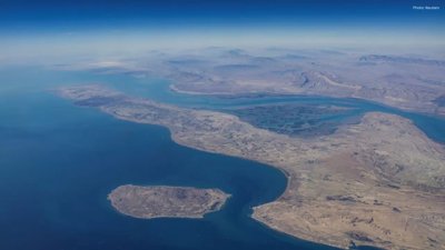 Iran, Oman Near Deal on New Strait of Hormuz Maritime Route