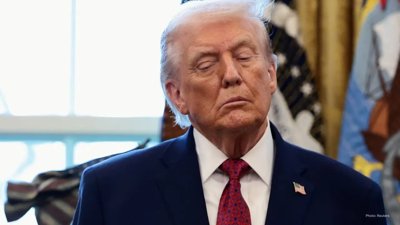 Trump Says Strait of Hormuz Could Reopen by Tomorrow