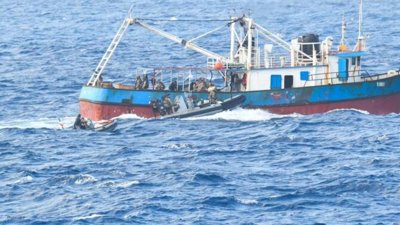 US Strike on Caribbean Boat Kills Four