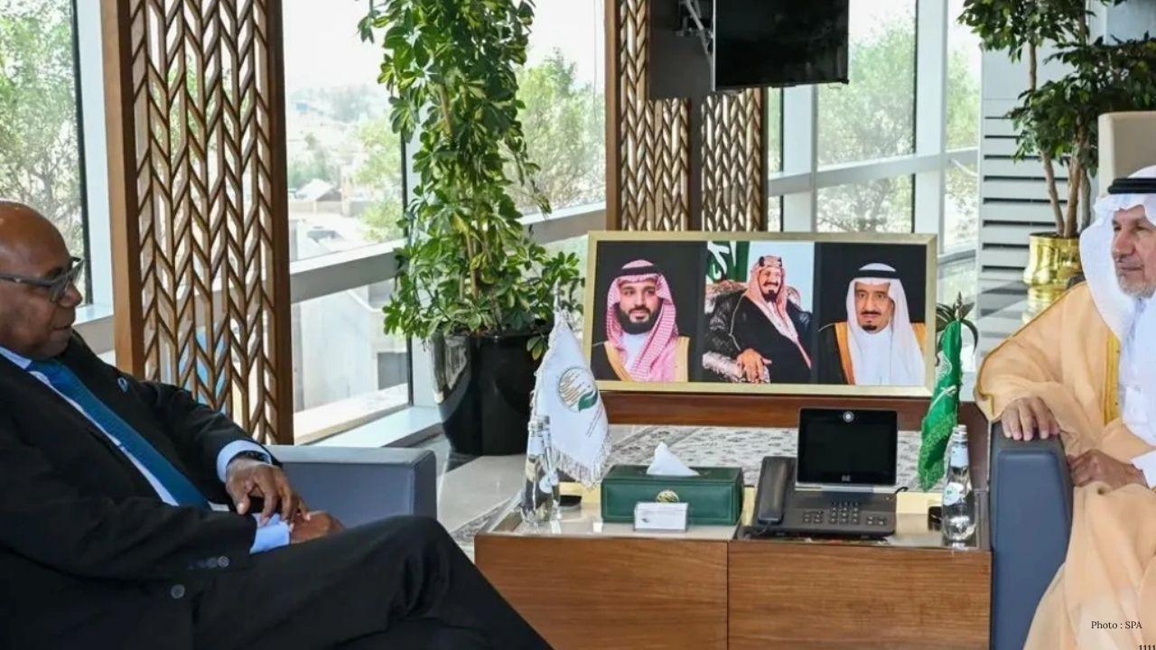 Saudi Humanitarian Efforts Win Praise in Riyadh